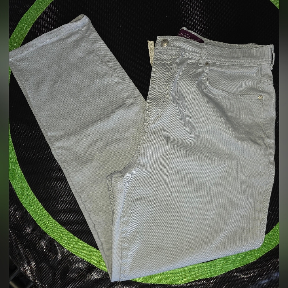 Gloria Vanderbilt Amanda Jeans, Bluish Gray, Size 16